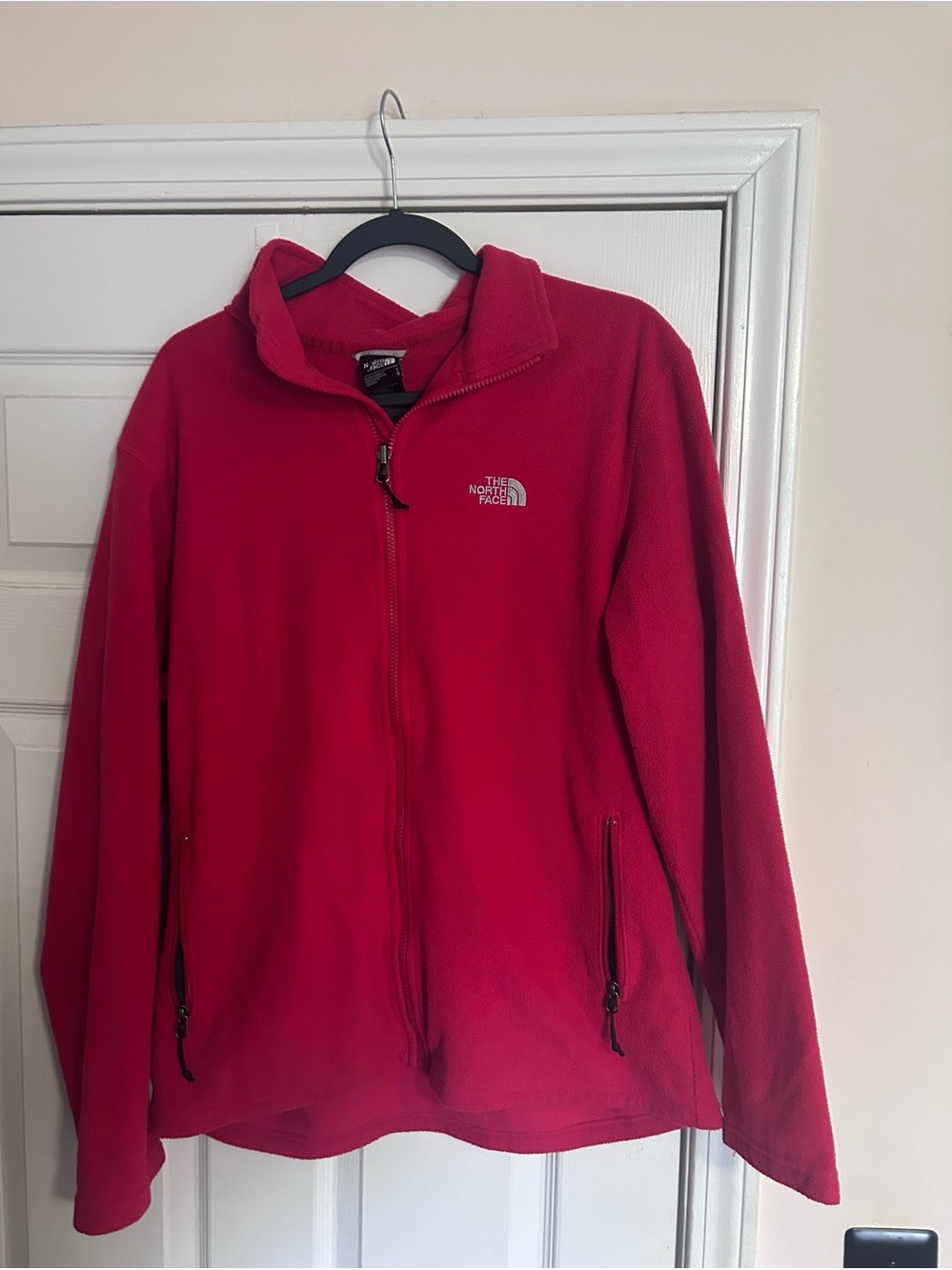 The North Face Women's Raspberry Full-Zip Fleece Jacket